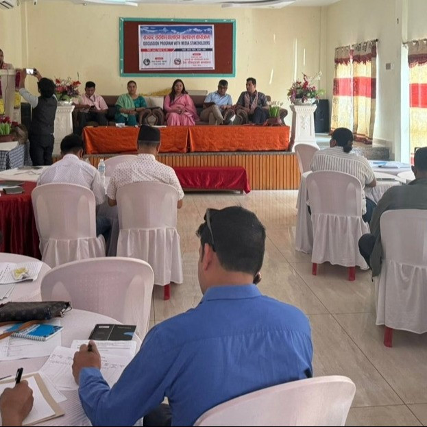 पर्वत जिल्लामा सञ्चार सरोकारवालासँग छलफल कार्यक्रम